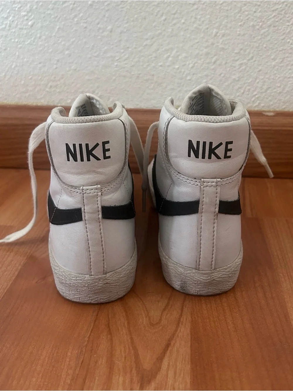 Nike blazer mid